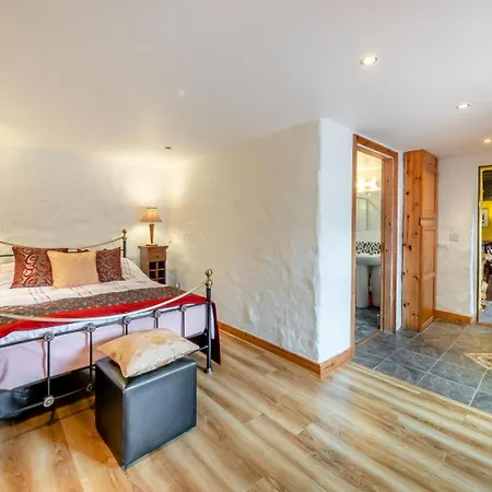 3 Bed In Tuosist Oc-i124 度假居 *