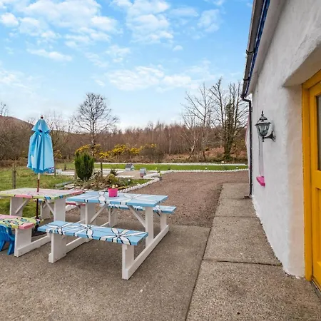 3 Bed In Tuosist Oc-i124 Vakantiehuis *